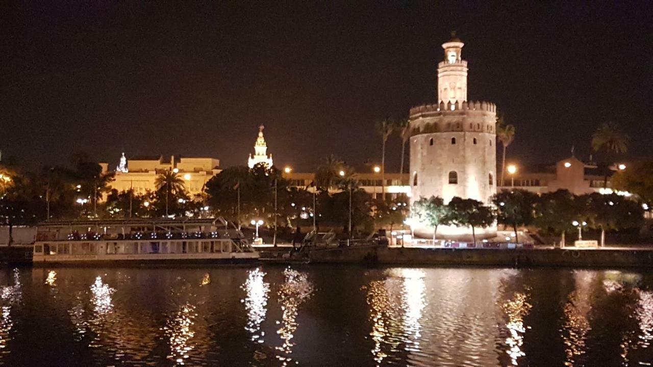 La Corrala De Triana Appartement Sevilla Buitenkant foto